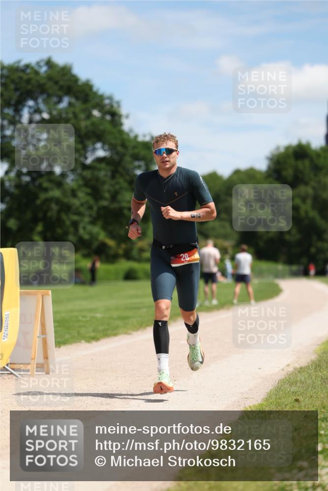 21.06.2026 - Viking Triathlon Michael Strokosch http://msf.ph/oto/9832165 21.06.2026 12:55:10 Laufen 28 meine-sportfotos.de