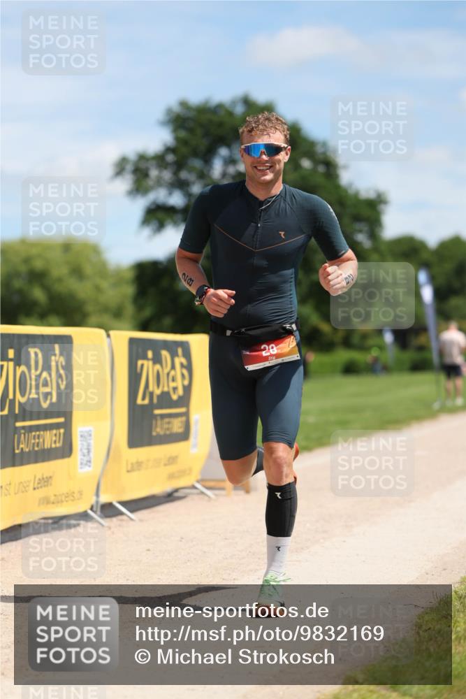 21.06.2026 - Viking Triathlon Michael Strokosch http://msf.ph/oto/9832169 21.06.2026 12:55:11 Laufen 28 meine-sportfotos.de