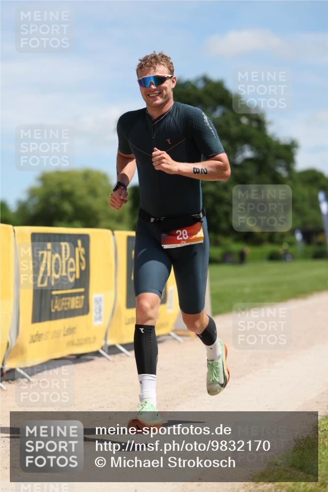 21.06.2026 - Viking Triathlon Michael Strokosch http://msf.ph/oto/9832170 21.06.2026 12:55:11 Laufen 28 meine-sportfotos.de