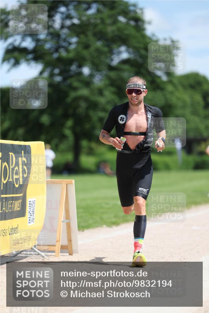 21.06.2026 - Viking Triathlon Michael Strokosch http://msf.ph/oto/9832194 21.06.2026 12:55:55 Laufen 4, 14 meine-sportfotos.de