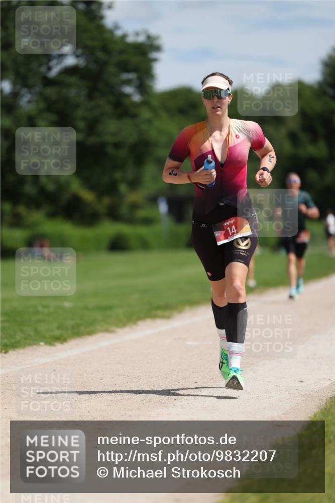 21.06.2026 - Viking Triathlon Michael Strokosch http://msf.ph/oto/9832207 21.06.2026 12:56:02 Laufen 14, 486 meine-sportfotos.de