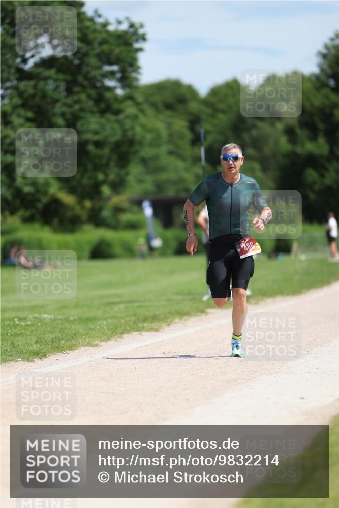 21.06.2026 - Viking Triathlon Michael Strokosch http://msf.ph/oto/9832214 21.06.2026 12:56:05 Laufen 14, 486 meine-sportfotos.de