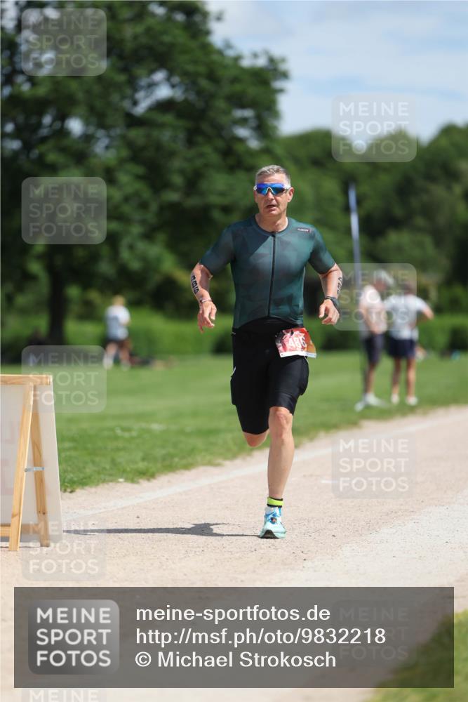 21.06.2026 - Viking Triathlon Michael Strokosch http://msf.ph/oto/9832218 21.06.2026 12:56:07 Laufen 14, 486 meine-sportfotos.de