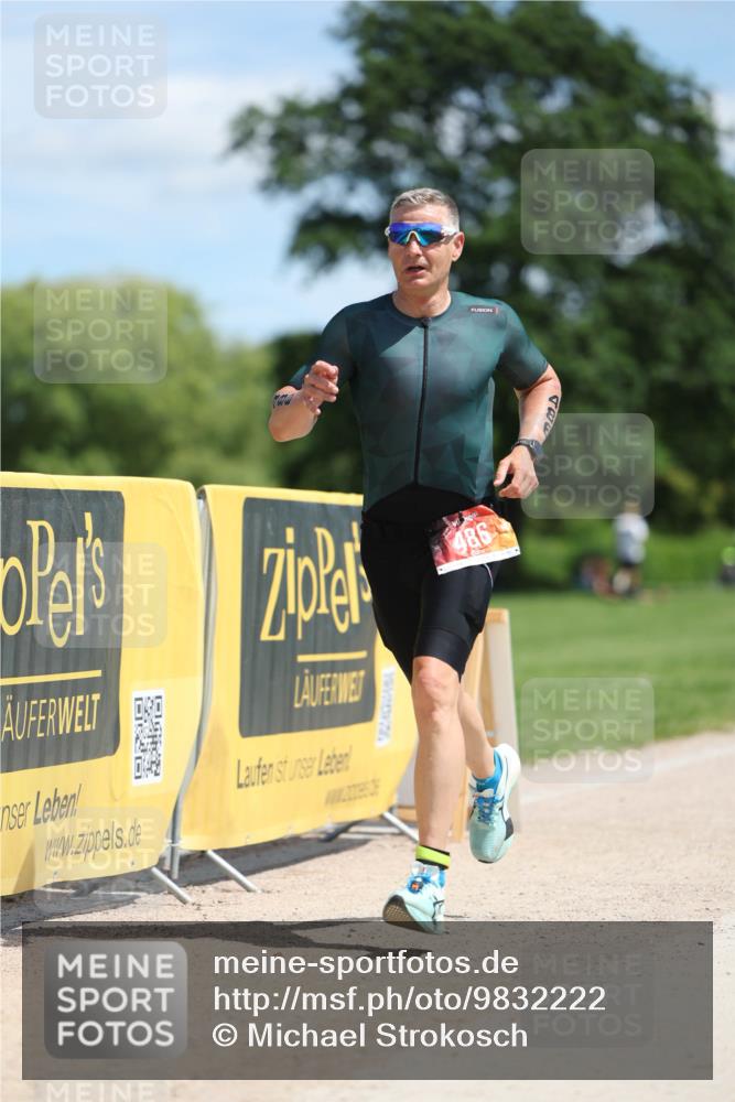 21.06.2026 - Viking Triathlon Michael Strokosch http://msf.ph/oto/9832222 21.06.2026 12:56:08 Laufen 486 meine-sportfotos.de
