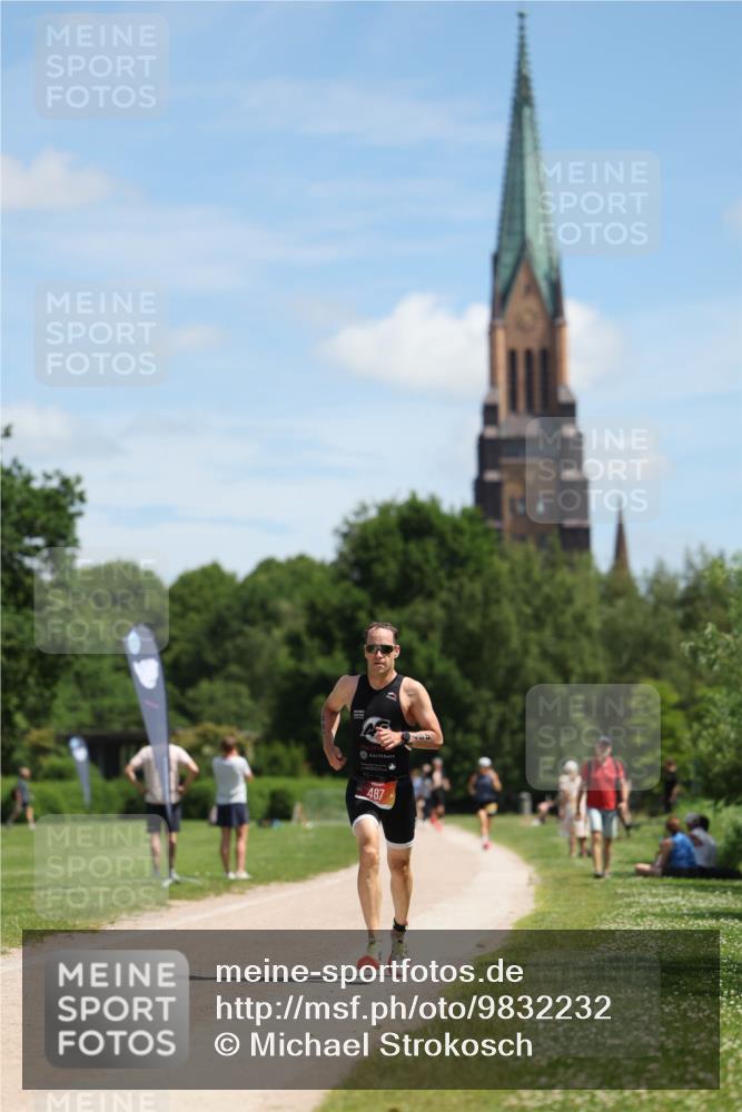 21.06.2026 - Viking Triathlon Michael Strokosch http://msf.ph/oto/9832232 21.06.2026 12:56:42 Laufen 487 meine-sportfotos.de