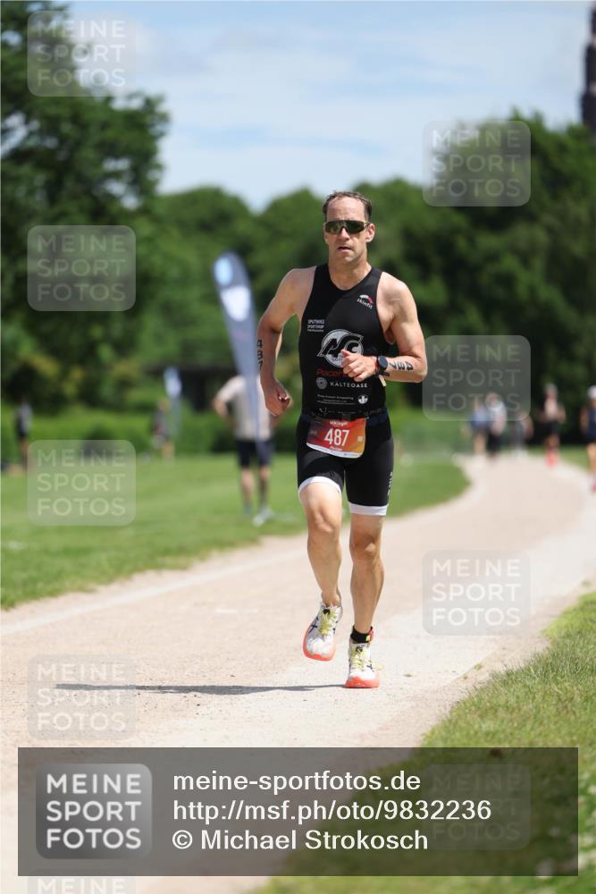 21.06.2026 - Viking Triathlon Michael Strokosch http://msf.ph/oto/9832236 21.06.2026 12:56:43 Laufen 487 meine-sportfotos.de
