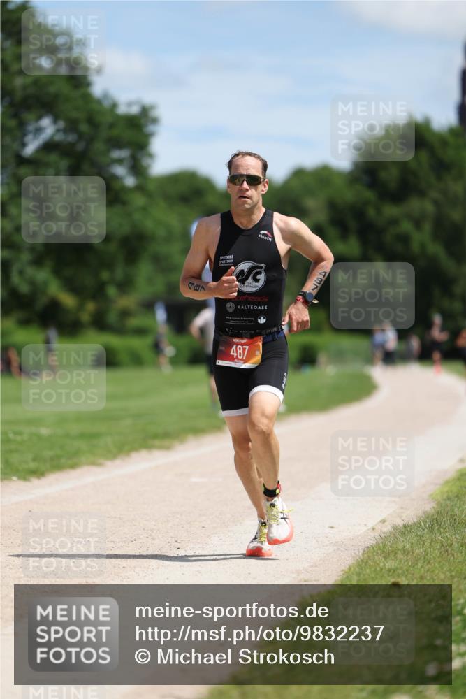 21.06.2026 - Viking Triathlon Michael Strokosch http://msf.ph/oto/9832237 21.06.2026 12:56:44 Laufen 487 meine-sportfotos.de