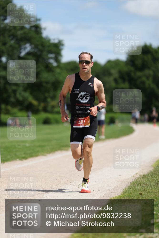 21.06.2026 - Viking Triathlon Michael Strokosch http://msf.ph/oto/9832238 21.06.2026 12:56:44 Laufen 487 meine-sportfotos.de