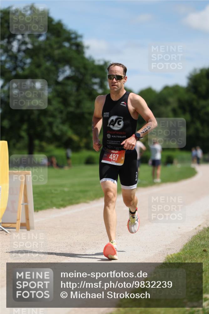 21.06.2026 - Viking Triathlon Michael Strokosch http://msf.ph/oto/9832239 21.06.2026 12:56:44 Laufen 487 meine-sportfotos.de
