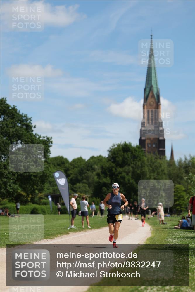 21.06.2026 - Viking Triathlon Michael Strokosch http://msf.ph/oto/9832247 21.06.2026 12:56:55 Laufen 637 meine-sportfotos.de
