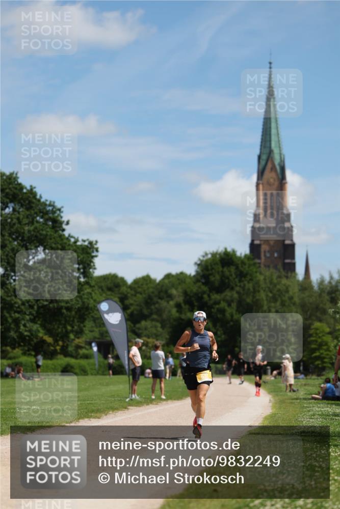 21.06.2026 - Viking Triathlon Michael Strokosch http://msf.ph/oto/9832249 21.06.2026 12:56:56 Laufen 637 meine-sportfotos.de