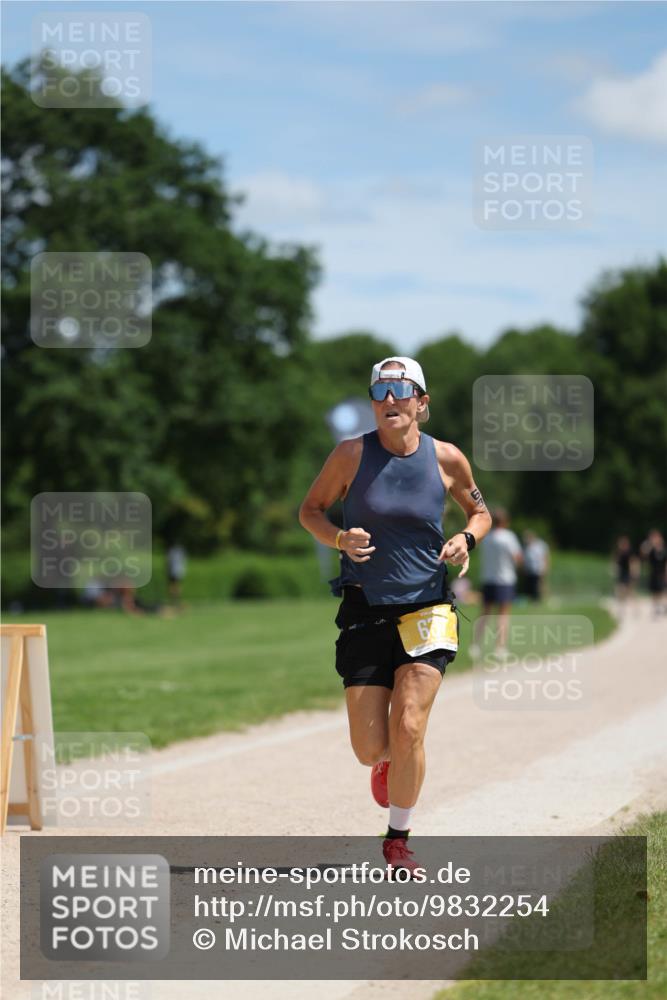 21.06.2026 - Viking Triathlon Michael Strokosch http://msf.ph/oto/9832254 21.06.2026 12:56:58 Laufen 637 meine-sportfotos.de