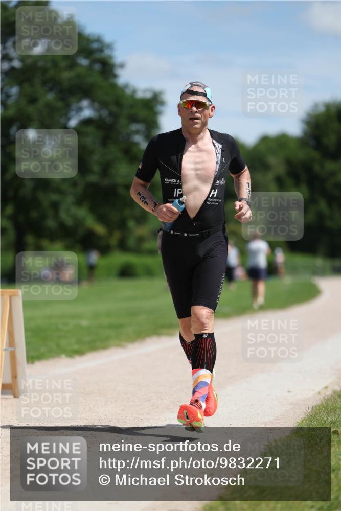 21.06.2026 - Viking Triathlon Michael Strokosch http://msf.ph/oto/9832271 21.06.2026 12:57:11 Laufen 131 meine-sportfotos.de