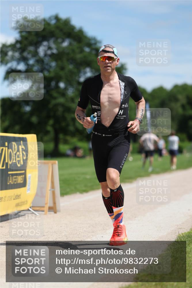 21.06.2026 - Viking Triathlon Michael Strokosch http://msf.ph/oto/9832273 21.06.2026 12:57:11 Laufen 131 meine-sportfotos.de