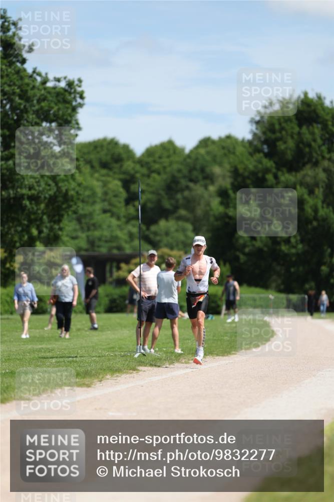 21.06.2026 - Viking Triathlon Michael Strokosch http://msf.ph/oto/9832277 21.06.2026 12:57:28 Laufen 19 meine-sportfotos.de