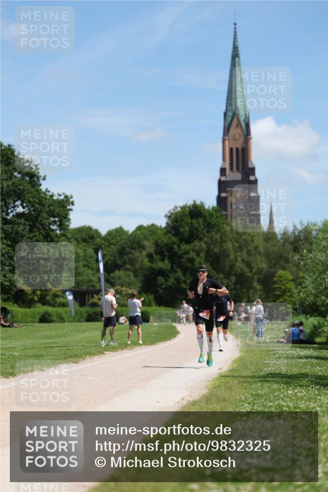 21.06.2026 - Viking Triathlon Michael Strokosch http://msf.ph/oto/9832325 21.06.2026 12:59:44 Laufen 242, 551 meine-sportfotos.de