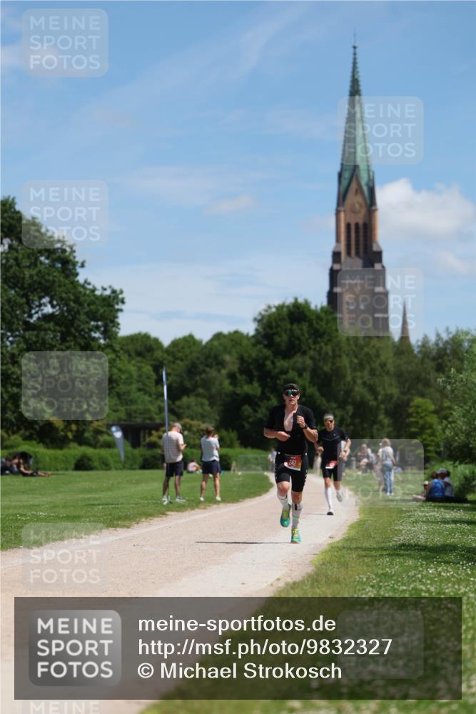 21.06.2026 - Viking Triathlon Michael Strokosch http://msf.ph/oto/9832327 21.06.2026 12:59:44 Laufen 242, 551 meine-sportfotos.de