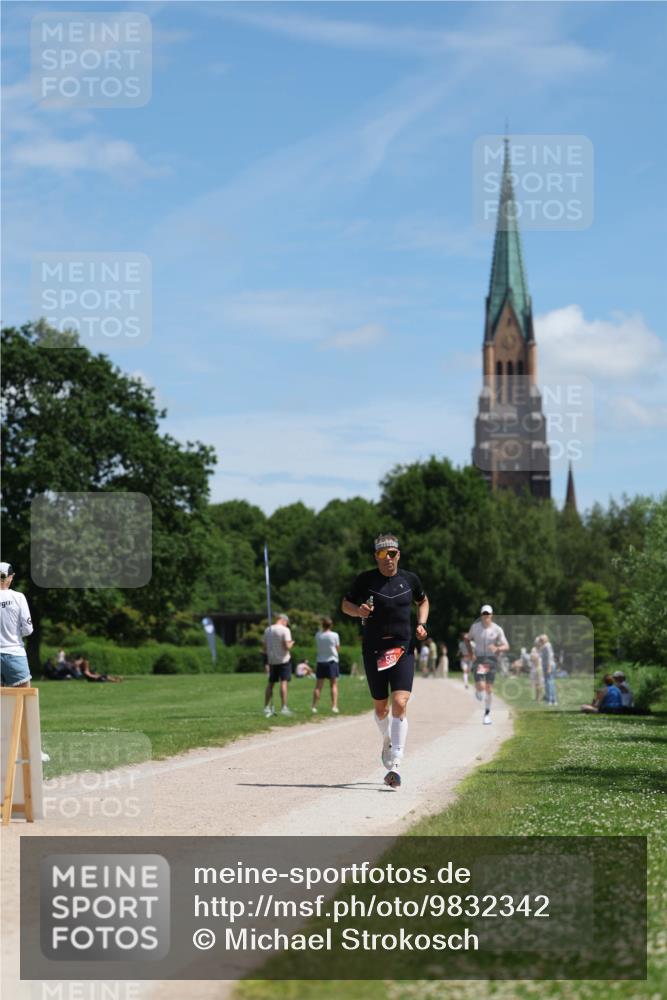 21.06.2026 - Viking Triathlon Michael Strokosch http://msf.ph/oto/9832342 21.06.2026 12:59:49 Laufen 242, 342, 551 meine-sportfotos.de