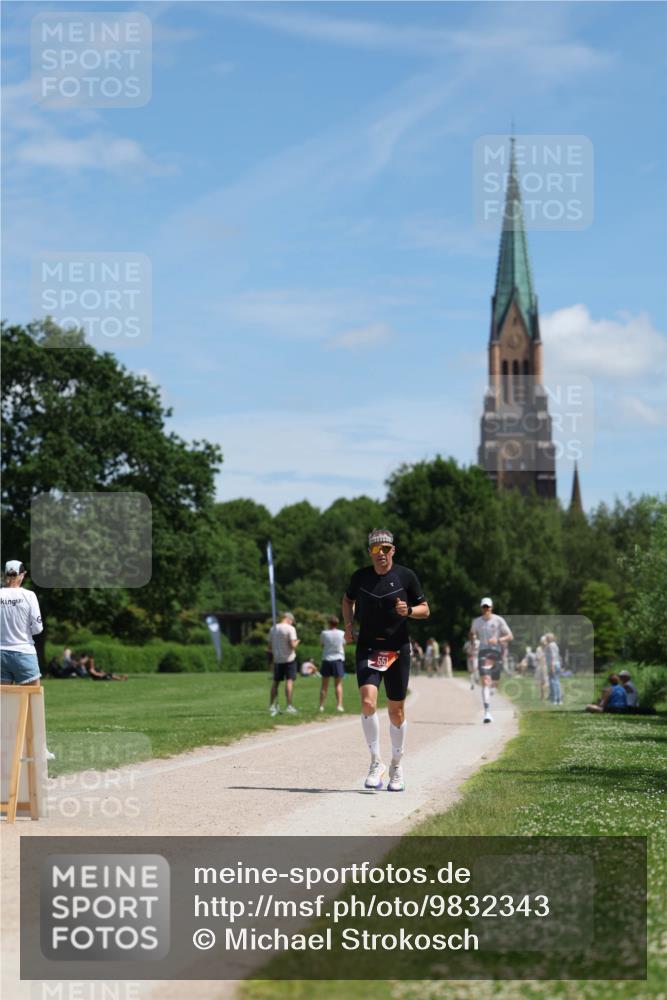 21.06.2026 - Viking Triathlon Michael Strokosch http://msf.ph/oto/9832343 21.06.2026 12:59:50 Laufen 242, 342, 551 meine-sportfotos.de