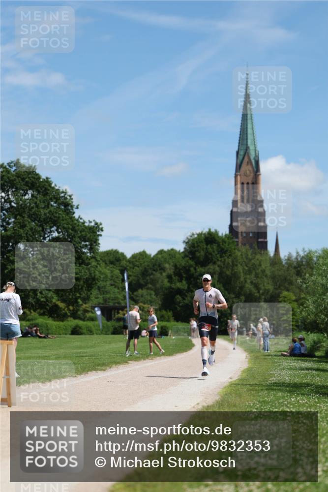 21.06.2026 - Viking Triathlon Michael Strokosch http://msf.ph/oto/9832353 21.06.2026 12:59:53 Laufen 342, 551 meine-sportfotos.de