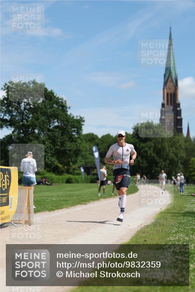 21.06.2026 - Viking Triathlon Michael Strokosch http://msf.ph/oto/9832359 21.06.2026 12:59:55 Laufen 342, 551 meine-sportfotos.de