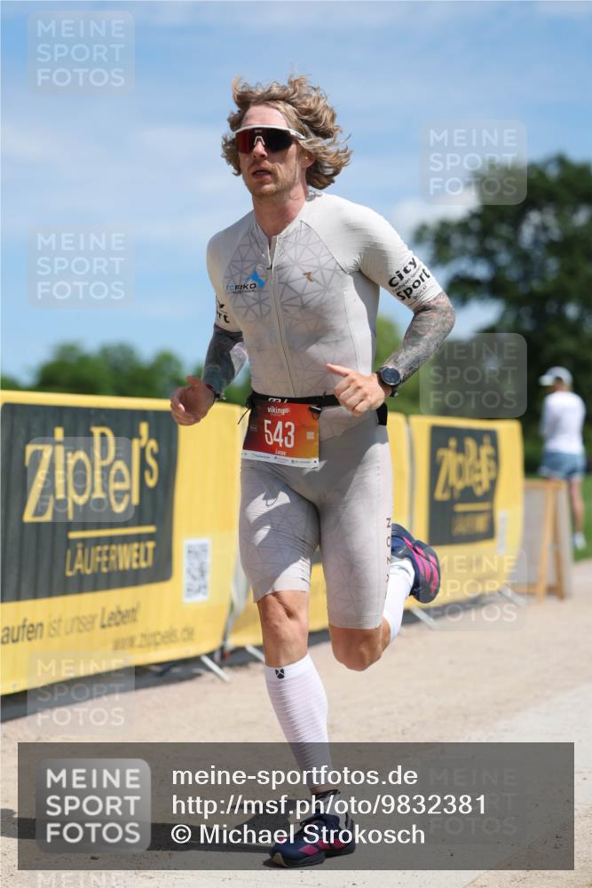 21.06.2026 - Viking Triathlon Michael Strokosch http://msf.ph/oto/9832381 21.06.2026 13:00:08 Laufen 543 meine-sportfotos.de