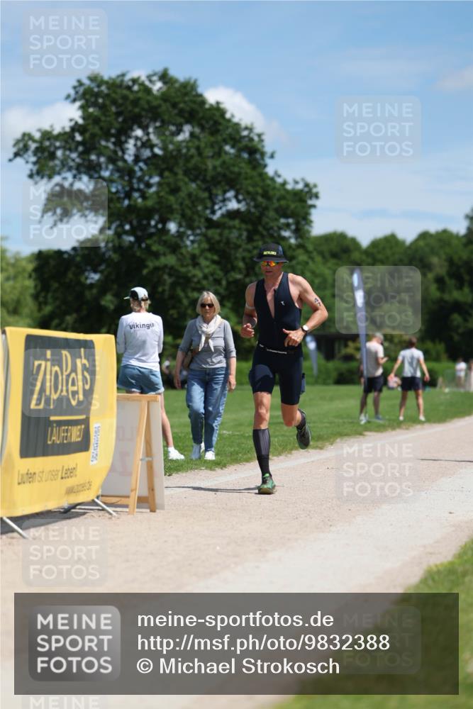21.06.2026 - Viking Triathlon Michael Strokosch http://msf.ph/oto/9832388 21.06.2026 13:00:29 Laufen 47, 506 meine-sportfotos.de