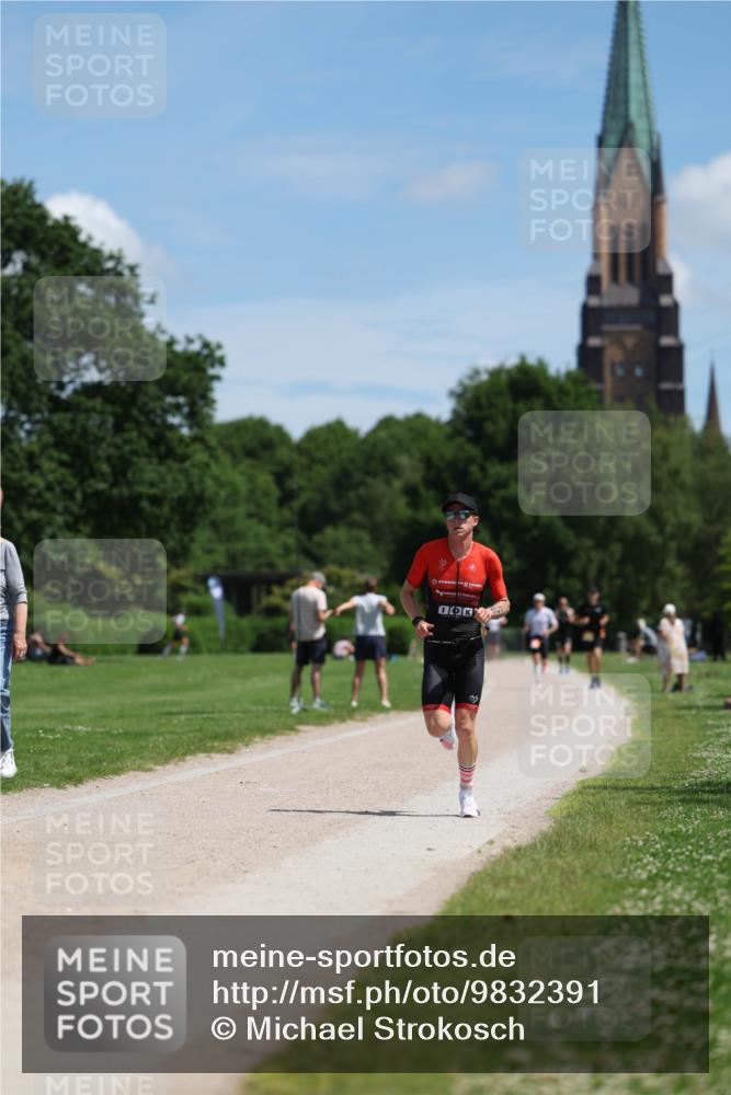 21.06.2026 - Viking Triathlon Michael Strokosch http://msf.ph/oto/9832391 21.06.2026 13:00:31 Laufen 47, 506 meine-sportfotos.de