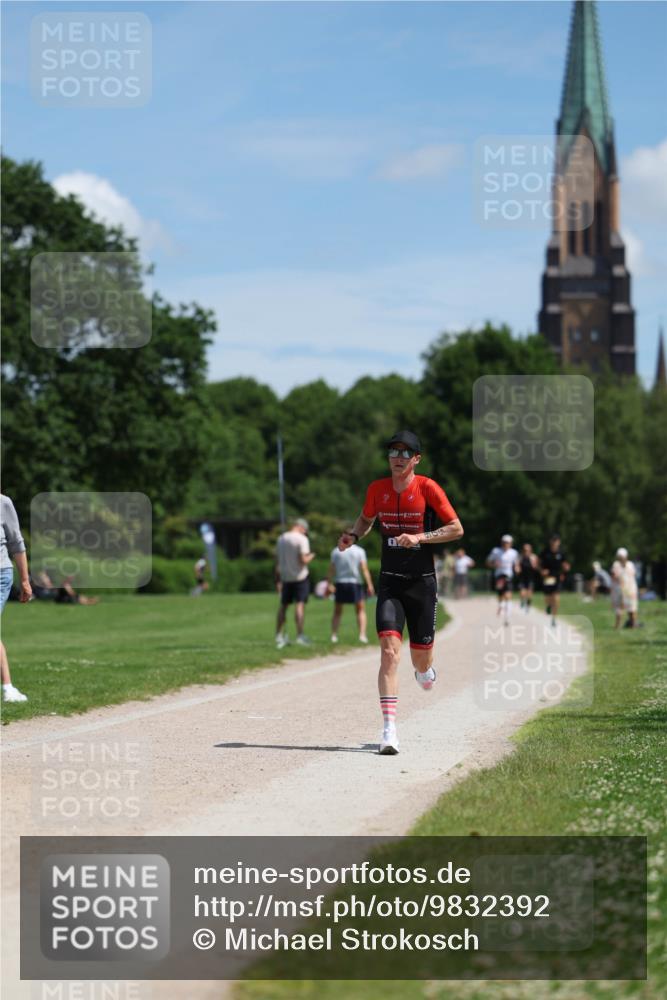 21.06.2026 - Viking Triathlon Michael Strokosch http://msf.ph/oto/9832392 21.06.2026 13:00:31 Laufen 47, 506 meine-sportfotos.de