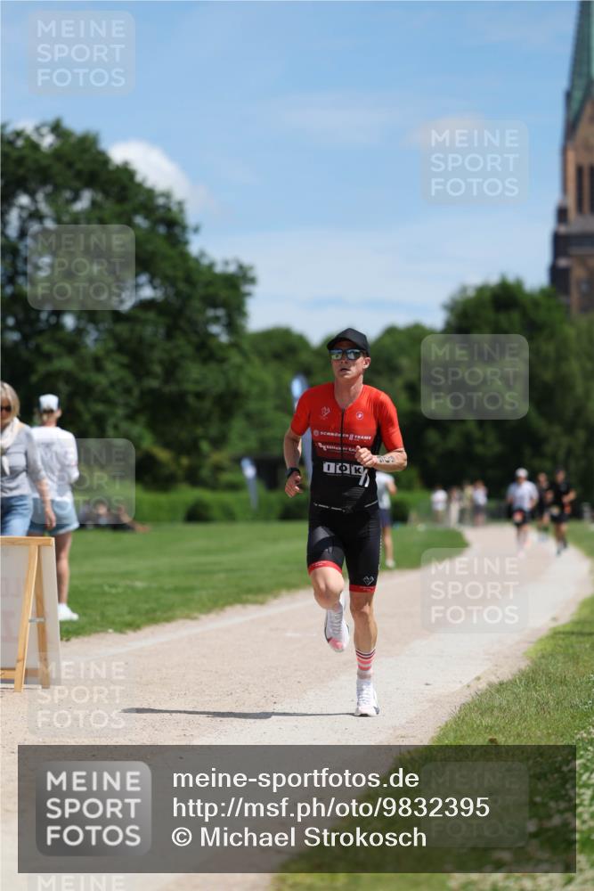 21.06.2026 - Viking Triathlon Michael Strokosch http://msf.ph/oto/9832395 21.06.2026 13:00:32 Laufen 47, 506 meine-sportfotos.de