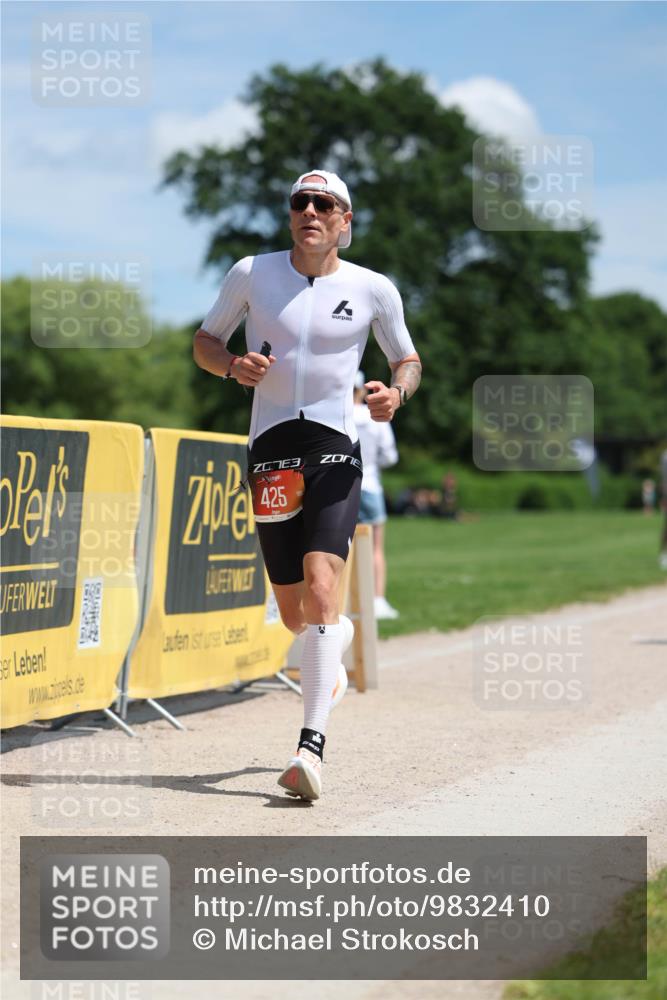 21.06.2026 - Viking Triathlon Michael Strokosch http://msf.ph/oto/9832410 21.06.2026 13:00:45 Laufen 425, 604 meine-sportfotos.de