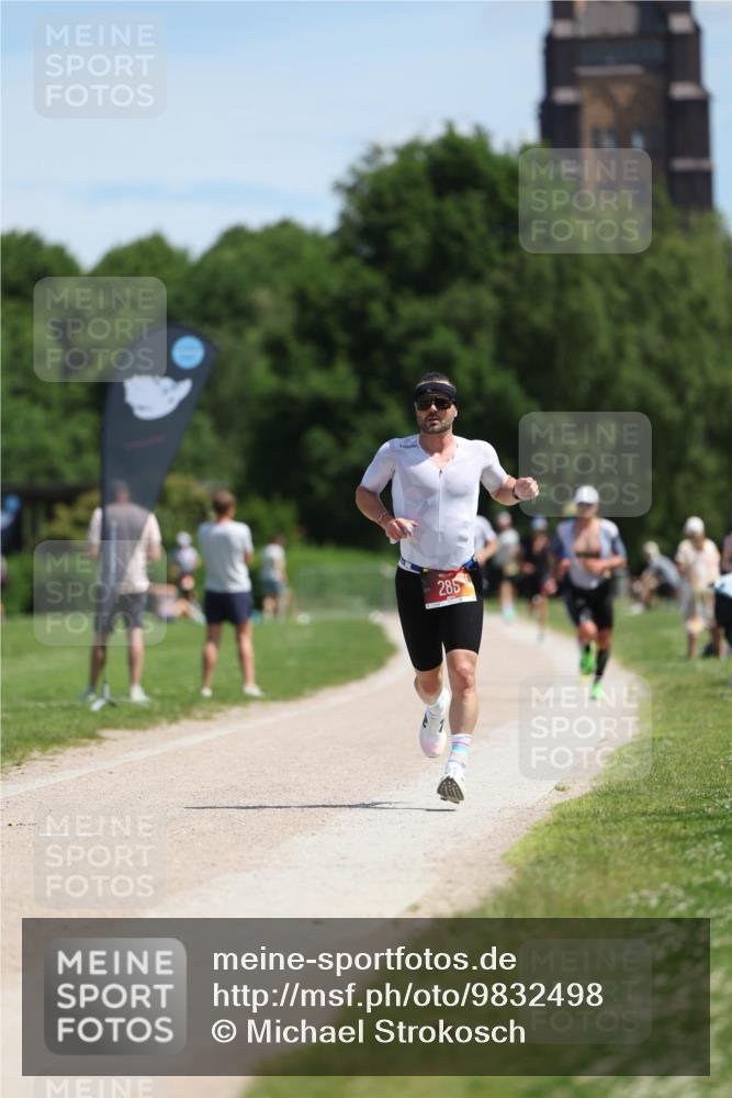21.06.2026 - Viking Triathlon Michael Strokosch http://msf.ph/oto/9832498 21.06.2026 13:02:04 Laufen 285 meine-sportfotos.de