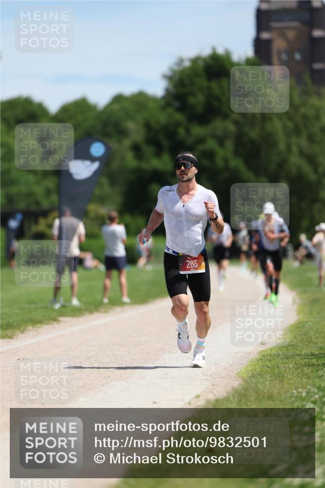 21.06.2026 - Viking Triathlon Michael Strokosch http://msf.ph/oto/9832501 21.06.2026 13:02:05 Laufen 285 meine-sportfotos.de