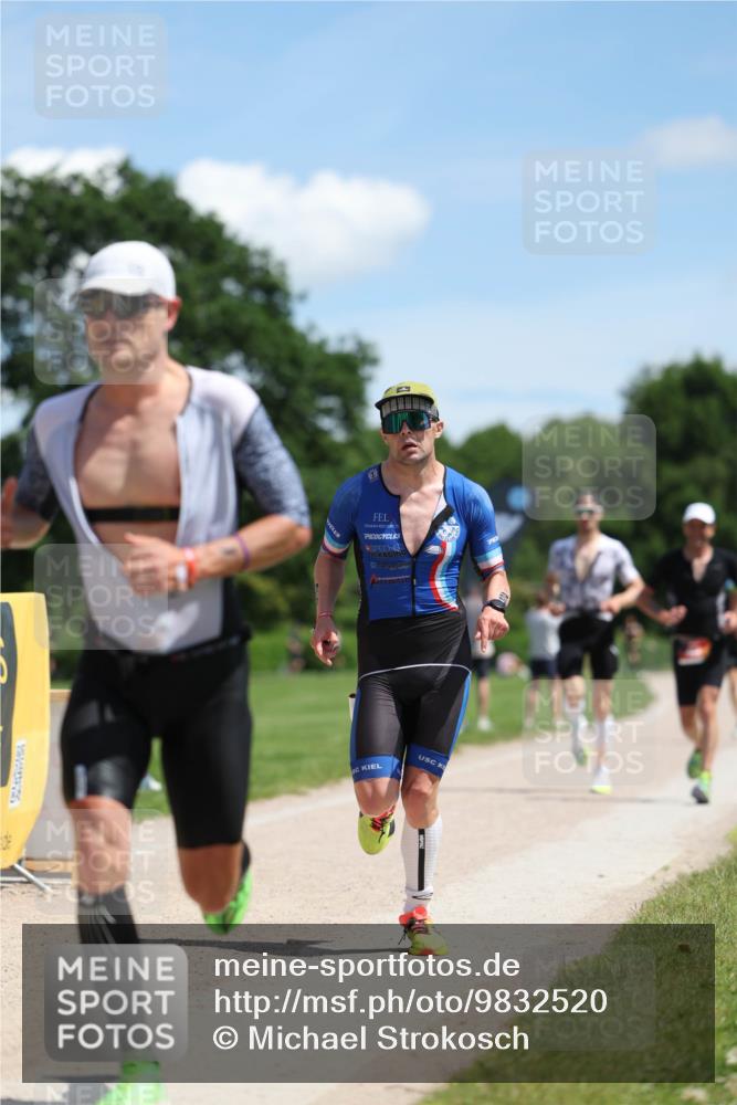 21.06.2026 - Viking Triathlon Michael Strokosch http://msf.ph/oto/9832520 21.06.2026 13:02:15 Laufen 7, 25, 43, 404, 466 meine-sportfotos.de