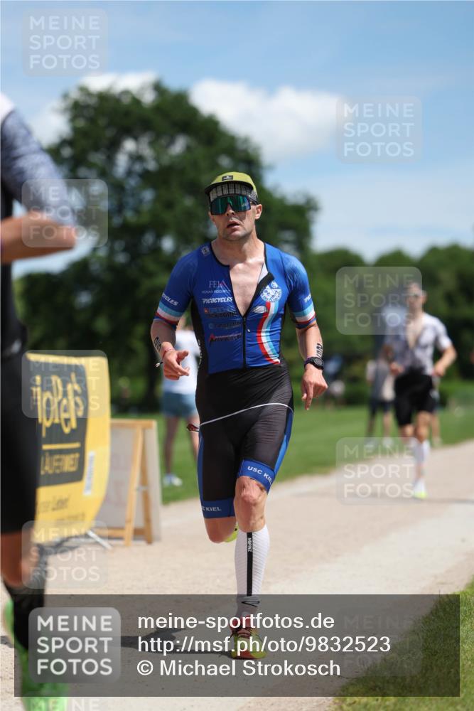 21.06.2026 - Viking Triathlon Michael Strokosch http://msf.ph/oto/9832523 21.06.2026 13:02:15 Laufen 7, 25, 43, 404, 466 meine-sportfotos.de