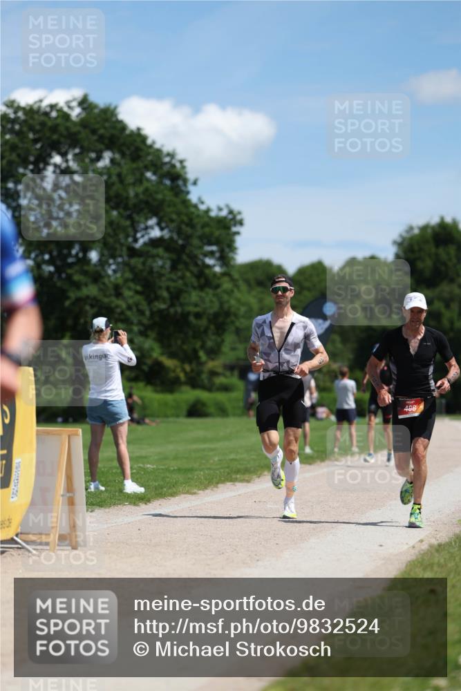 21.06.2026 - Viking Triathlon Michael Strokosch http://msf.ph/oto/9832524 21.06.2026 13:02:16 Laufen 7, 25, 43, 404, 466 meine-sportfotos.de