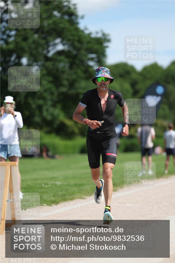 21.06.2026 - Viking Triathlon Michael Strokosch http://msf.ph/oto/9832536 21.06.2026 13:02:21 Laufen 5, 43, 404, 466, 670 meine-sportfotos.de