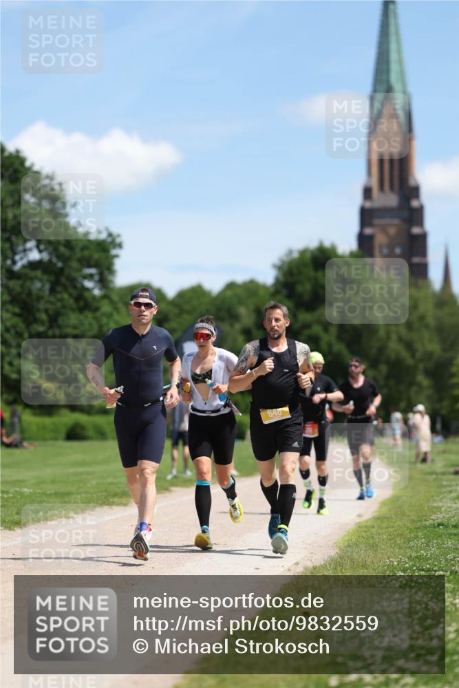 21.06.2026 - Viking Triathlon Michael Strokosch http://msf.ph/oto/9832559 21.06.2026 13:02:44 Laufen 82, 311, 391, 453, 648 meine-sportfotos.de
