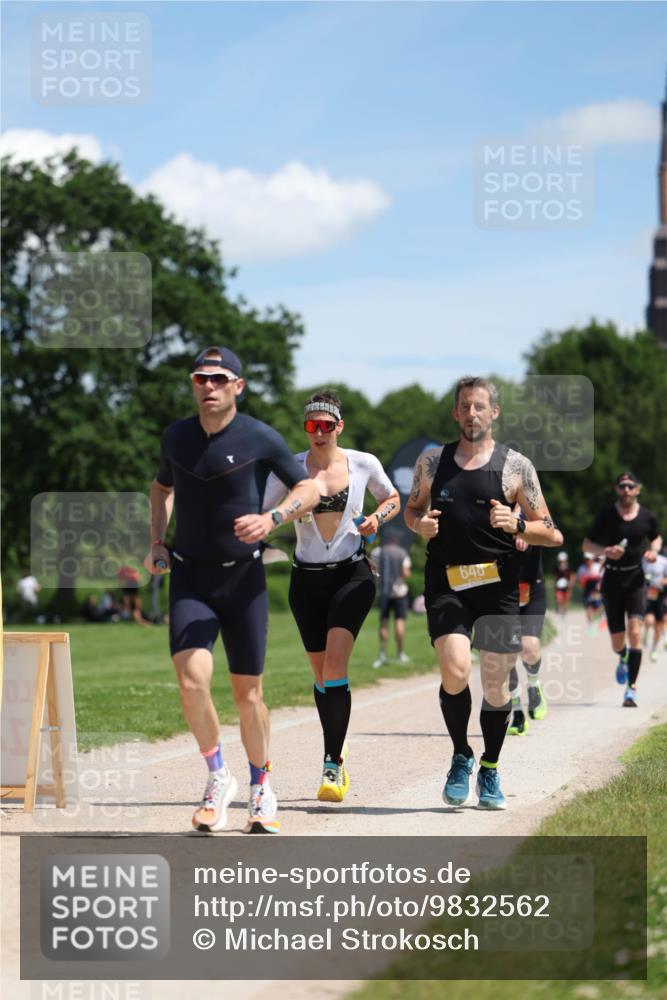 21.06.2026 - Viking Triathlon Michael Strokosch http://msf.ph/oto/9832562 21.06.2026 13:02:45 Laufen 82, 311, 391, 453, 648 meine-sportfotos.de