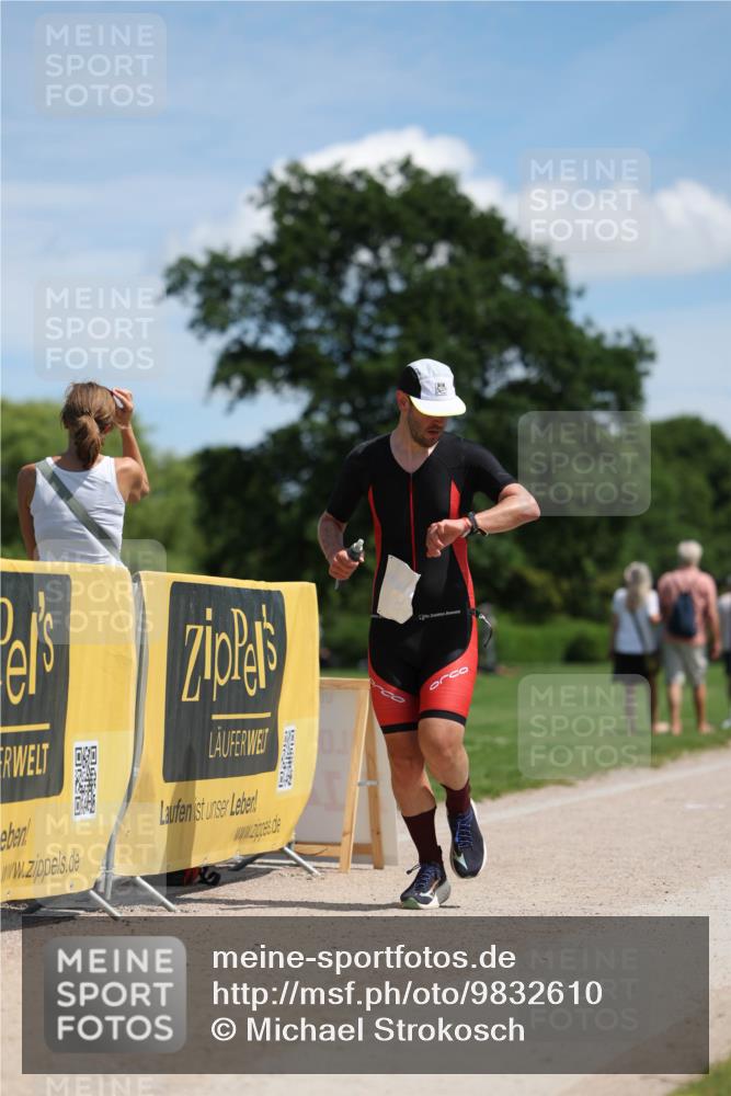 21.06.2026 - Viking Triathlon Michael Strokosch http://msf.ph/oto/9832610 21.06.2026 13:03:11 Laufen 332, 440, 536 meine-sportfotos.de