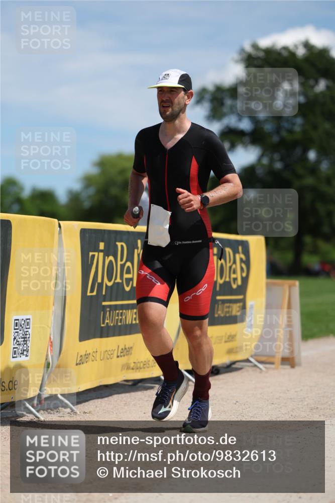 21.06.2026 - Viking Triathlon Michael Strokosch http://msf.ph/oto/9832613 21.06.2026 13:03:12 Laufen 332, 440, 536 meine-sportfotos.de