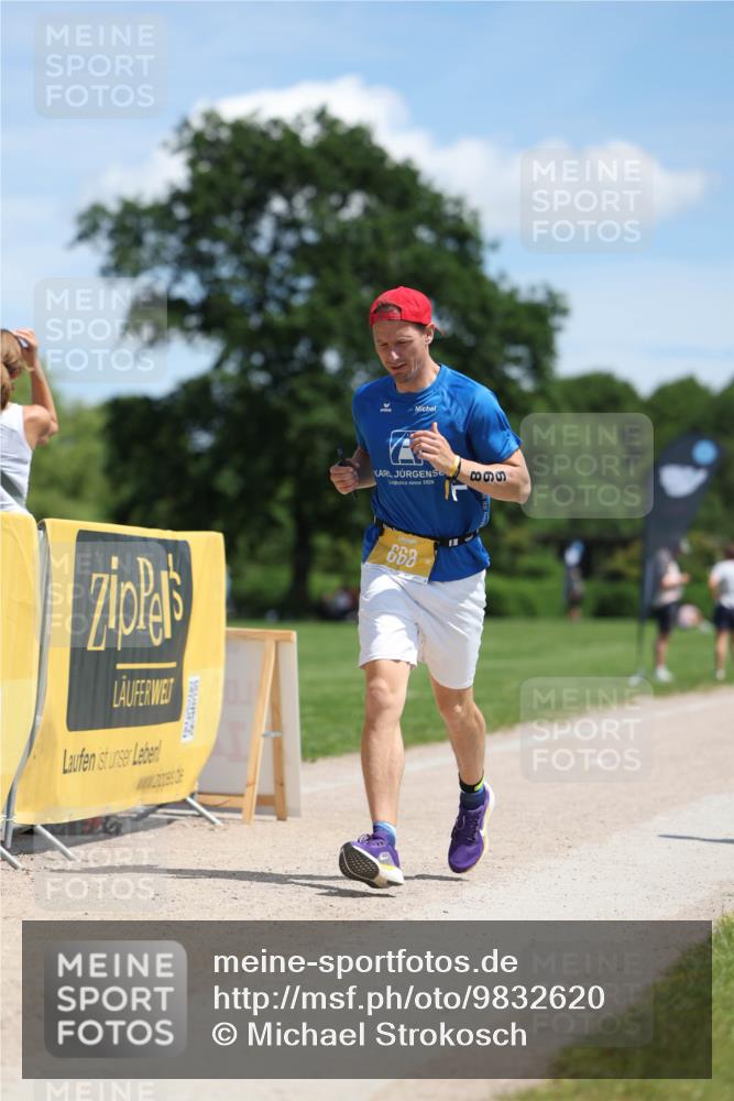 21.06.2026 - Viking Triathlon Michael Strokosch http://msf.ph/oto/9832620 21.06.2026 13:03:21 Laufen 332, 440, 668 meine-sportfotos.de