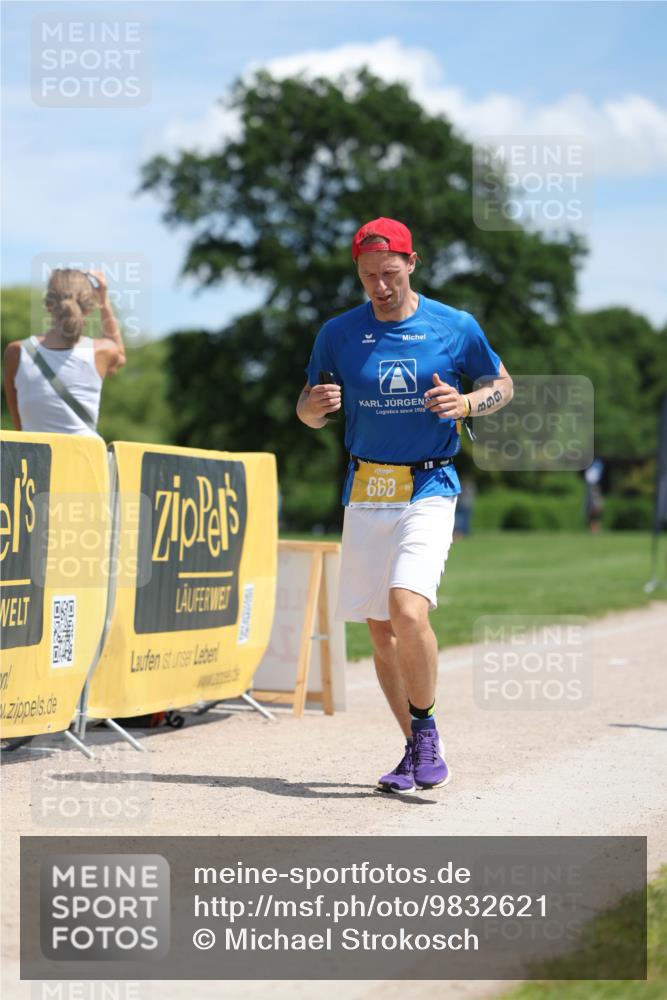 21.06.2026 - Viking Triathlon Michael Strokosch http://msf.ph/oto/9832621 21.06.2026 13:03:22 Laufen 332, 440, 668 meine-sportfotos.de