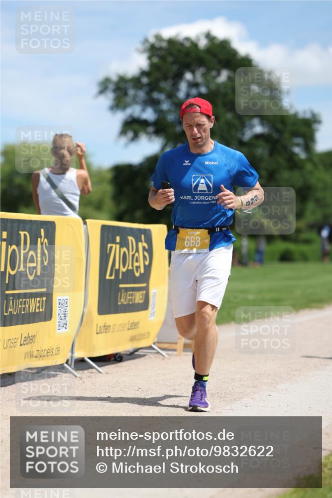 21.06.2026 - Viking Triathlon Michael Strokosch http://msf.ph/oto/9832622 21.06.2026 13:03:22 Laufen 332, 440, 668 meine-sportfotos.de