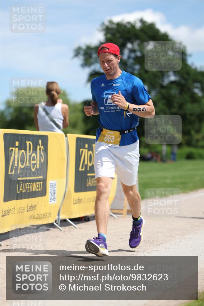 21.06.2026 - Viking Triathlon Michael Strokosch http://msf.ph/oto/9832623 21.06.2026 13:03:22 Laufen 332, 440, 668 meine-sportfotos.de
