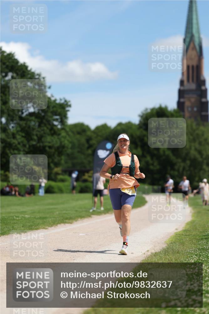21.06.2026 - Viking Triathlon Michael Strokosch http://msf.ph/oto/9832637 21.06.2026 13:03:53 Laufen 645 meine-sportfotos.de