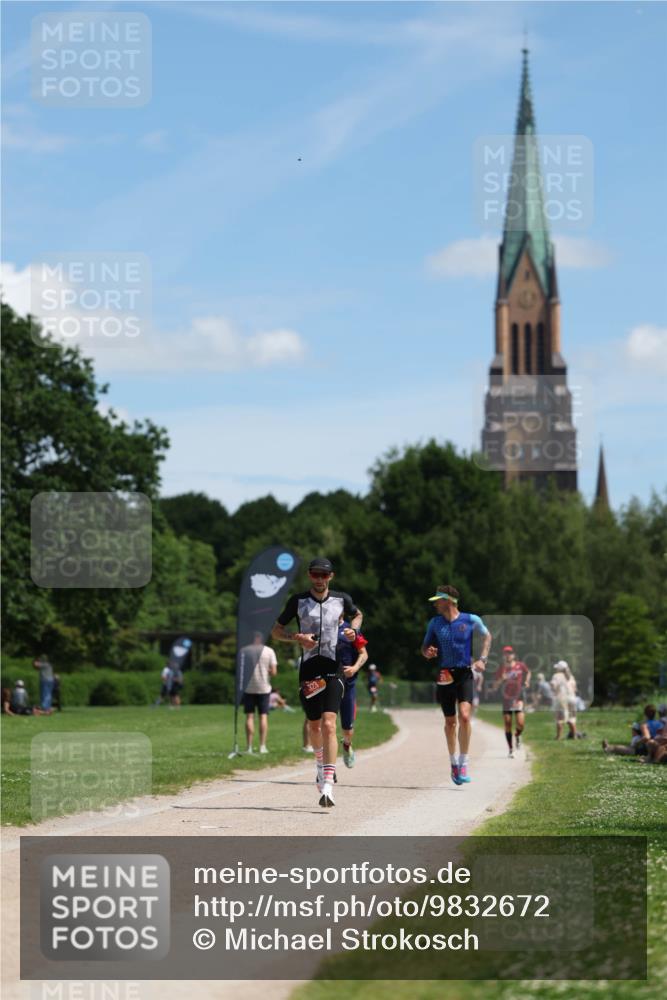 21.06.2026 - Viking Triathlon Michael Strokosch http://msf.ph/oto/9832672 21.06.2026 13:04:23 Laufen 323, 371, 615 meine-sportfotos.de