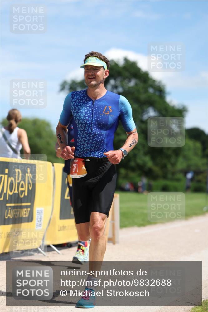 21.06.2026 - Viking Triathlon Michael Strokosch http://msf.ph/oto/9832688 21.06.2026 13:04:28 Laufen 323, 371, 394, 615 meine-sportfotos.de