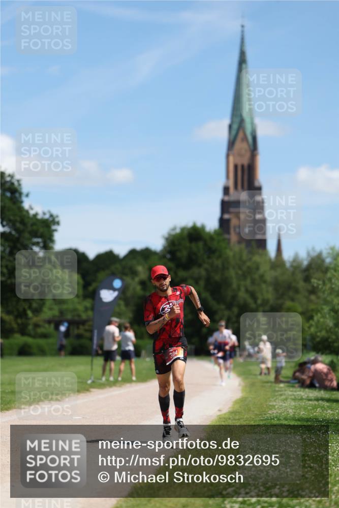 21.06.2026 - Viking Triathlon Michael Strokosch http://msf.ph/oto/9832695 21.06.2026 13:04:32 Laufen 394, 615 meine-sportfotos.de