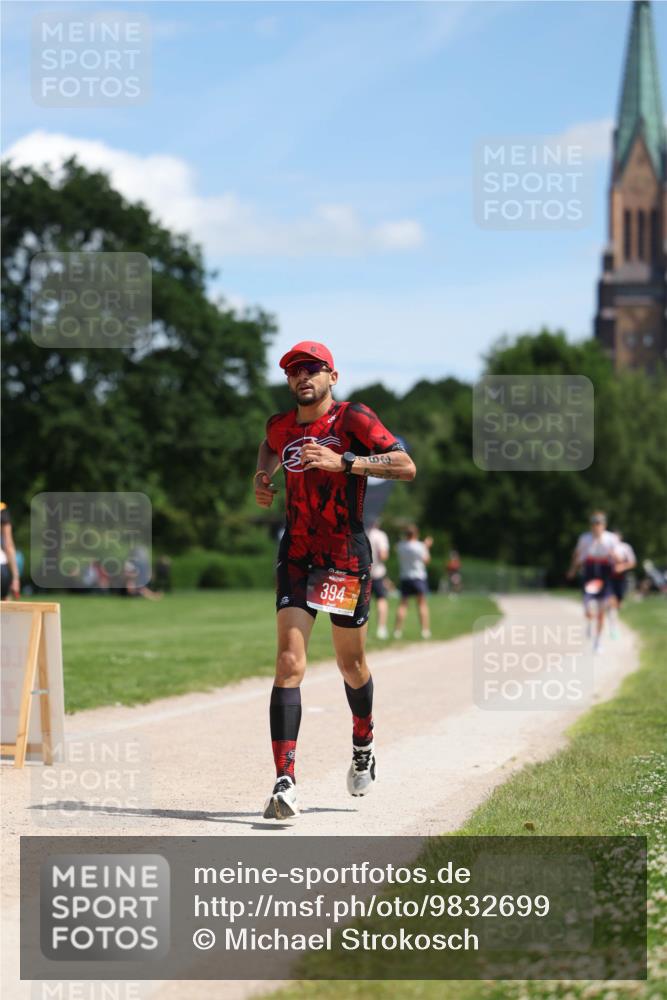21.06.2026 - Viking Triathlon Michael Strokosch http://msf.ph/oto/9832699 21.06.2026 13:04:33 Laufen 394, 547 meine-sportfotos.de